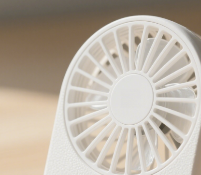 พัดลมมือถือมินิ พัดลมพกพา สดชื่นรับหน้าร้อน