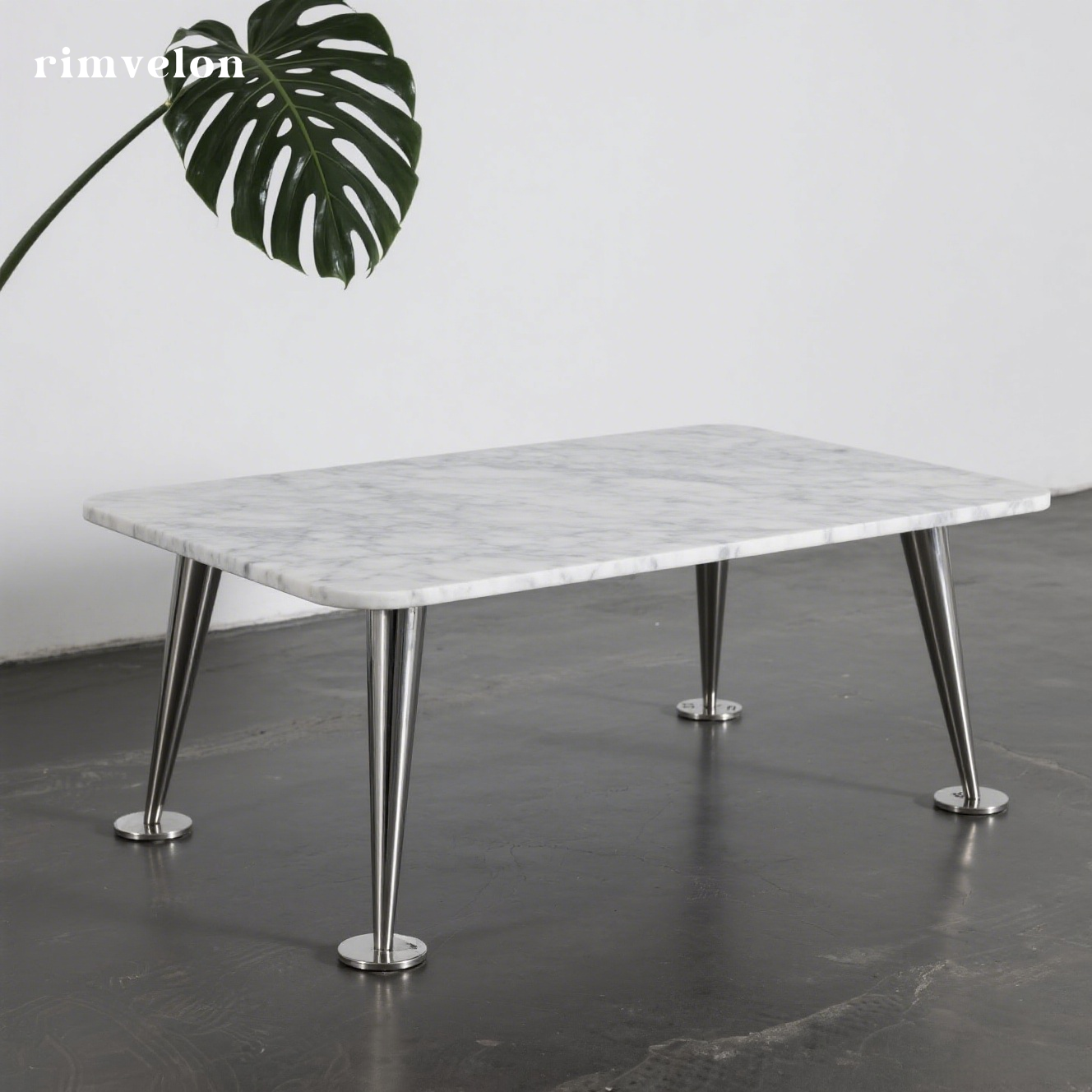 Small movable coffee table