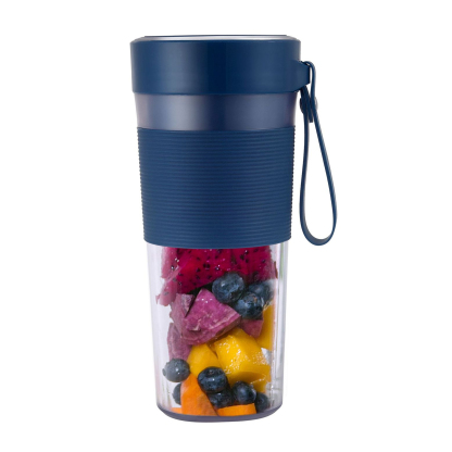 Portable mini fruit blender