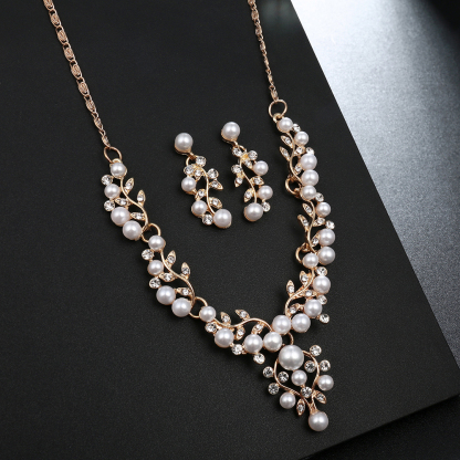 Vintage Simulated Pearl Jewelry Sets for Women 2020 Fashion Flower Statement Necklace and Earring Set Wedding Party Accessories/mask