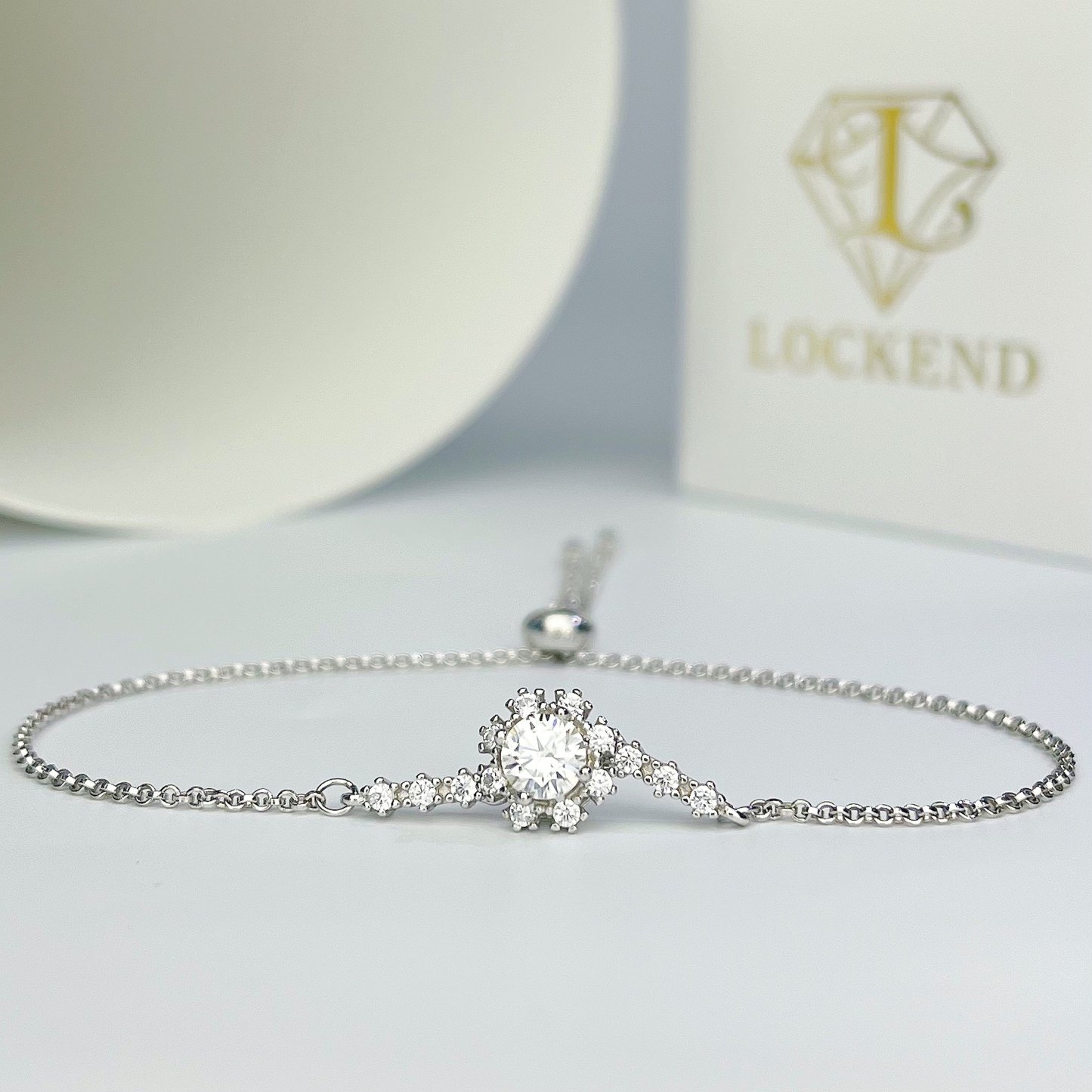 Sunlight on Snow Women’s Bracelet