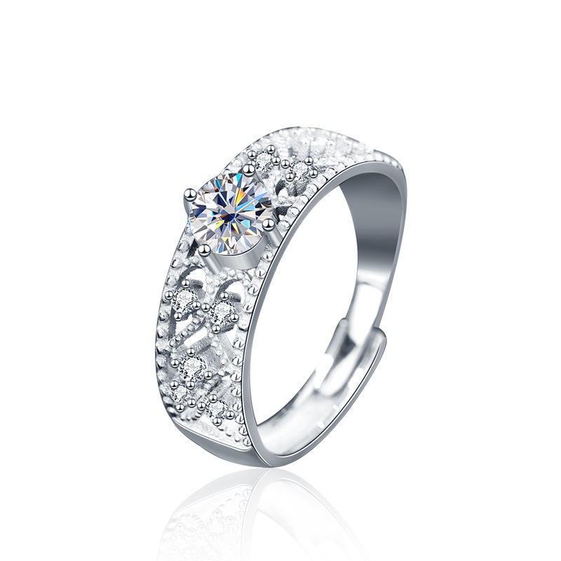 Engraved Women’s Ring