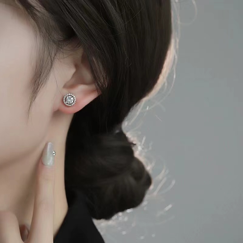 Round Women's Earrings 