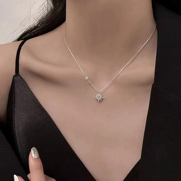 Sunlight Moissanite Women’s Necklace