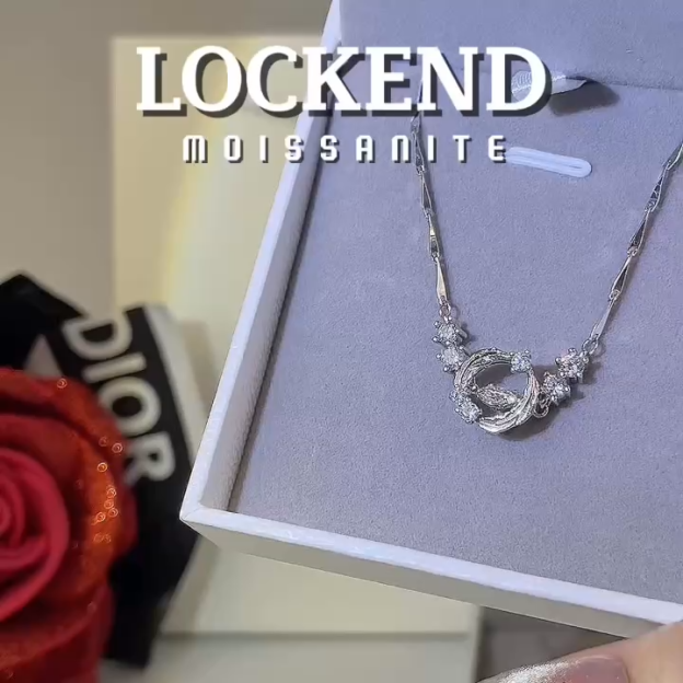 Feather Women’s  bracelet