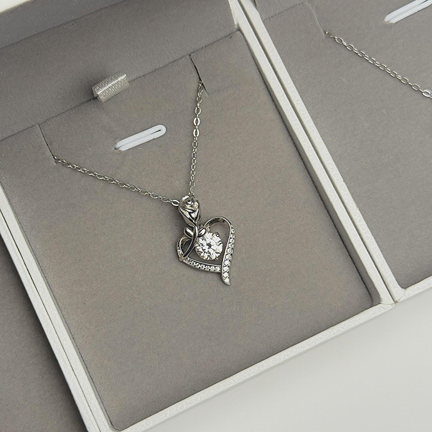 Rose Heart Design Women’s Necklace