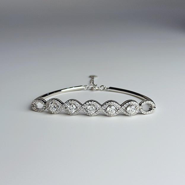 Fish Eye Women’s Bracelet