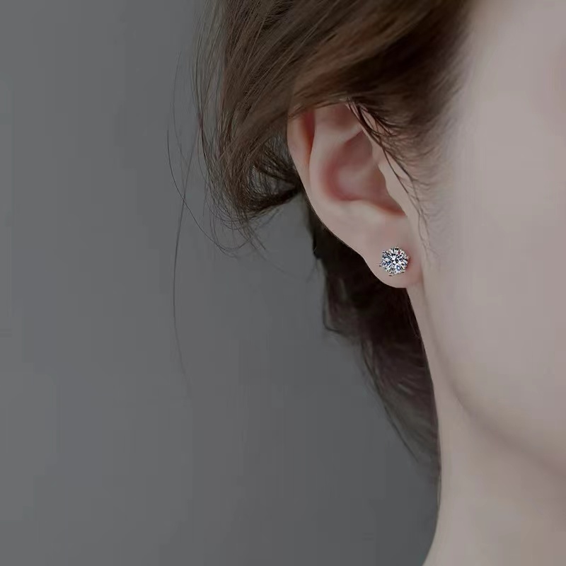 6-Prong Moissanite Earrings