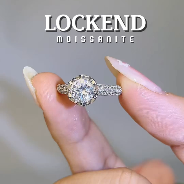 Lotus Women’s Ring