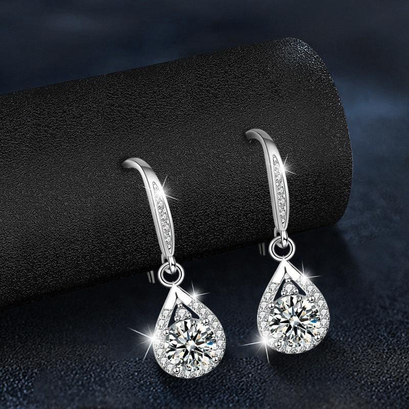Teardrop Women’s Earrings