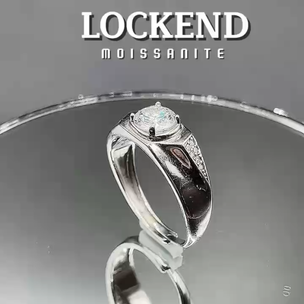 Moissanite Men’s Ring