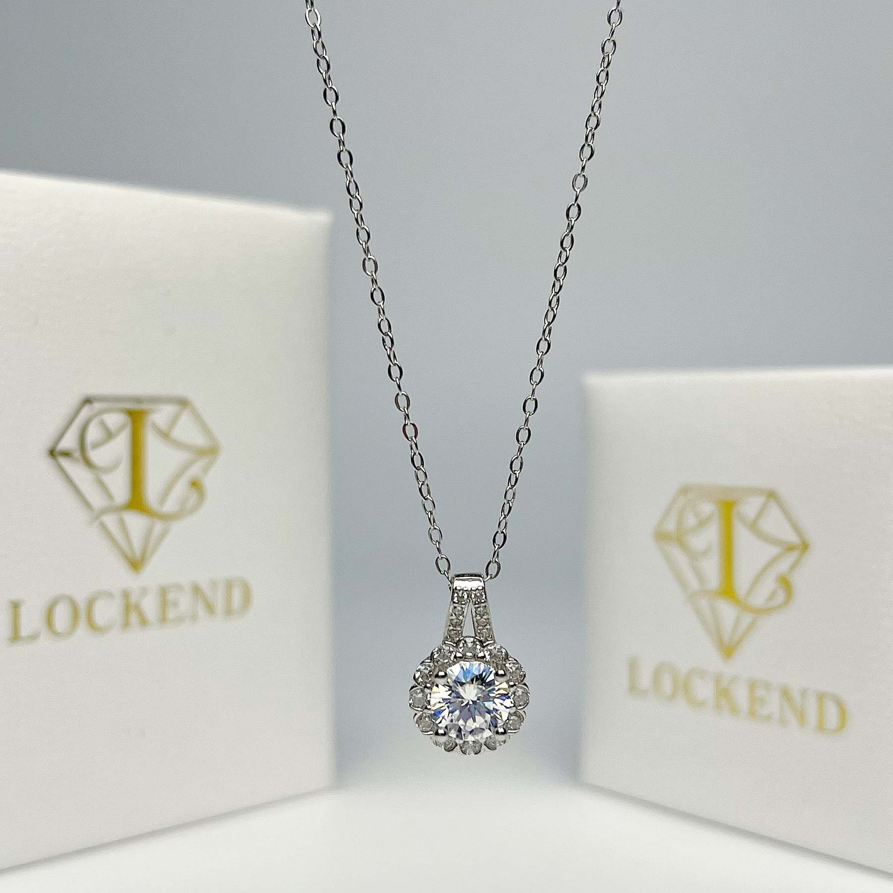 Princess Floral Round Pendant Necklace