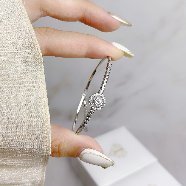 Round Bag Women’s Bracelet