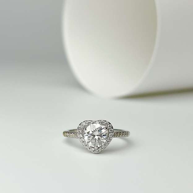 Heart Women’s Ring