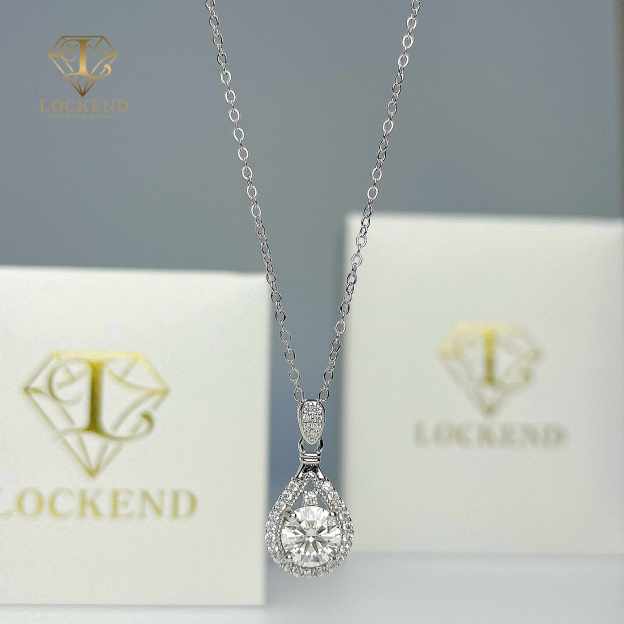 Teardrop Women’s Necklace