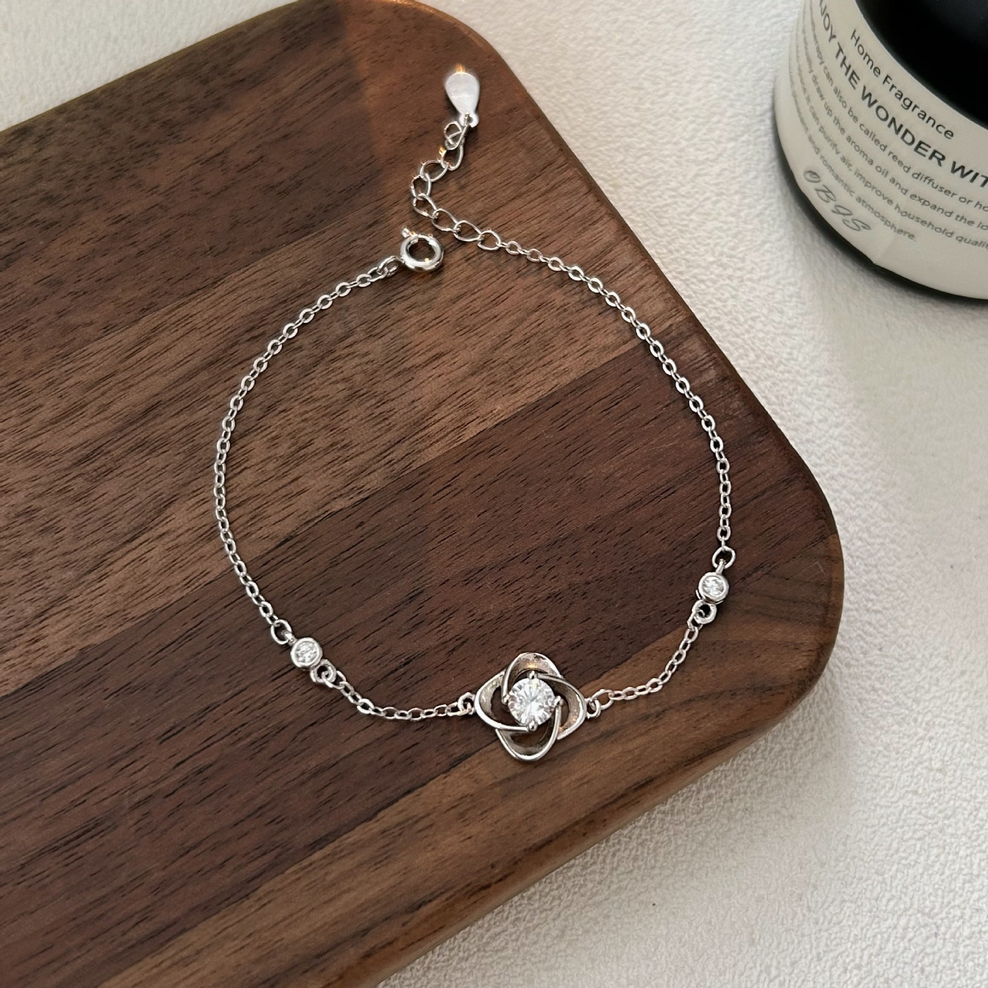 Moissanite Four-Leaf Clover Women’s Bracelet