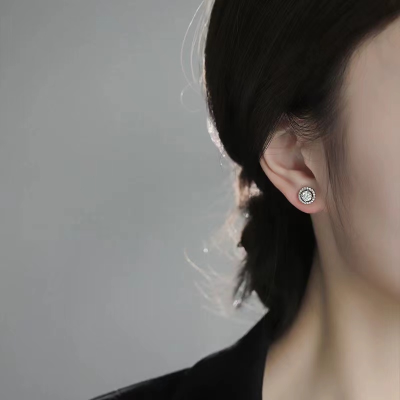 Round Women's Earrings 