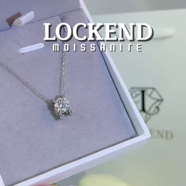 4 Prong Women’s Necklace