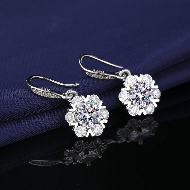 Snowflake Women’s Earrings