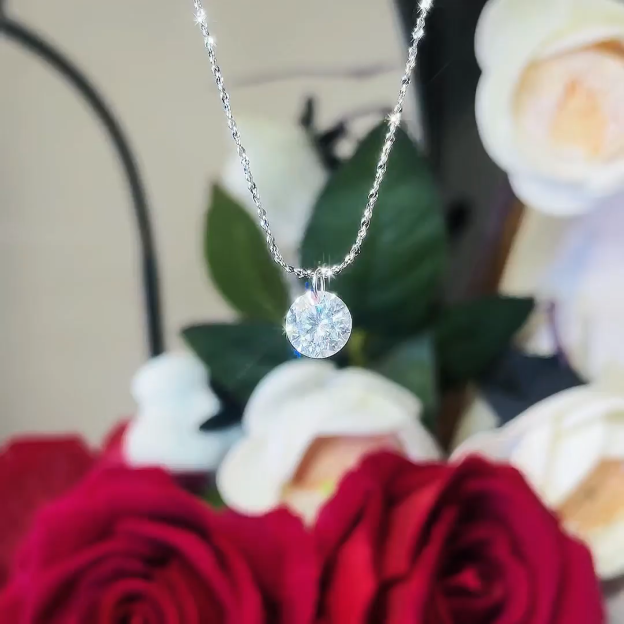 Solitaire Grace Necklace 