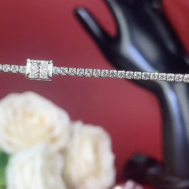 Aurora Women’s Bracelet