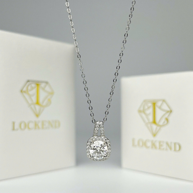 Square diamond necklace