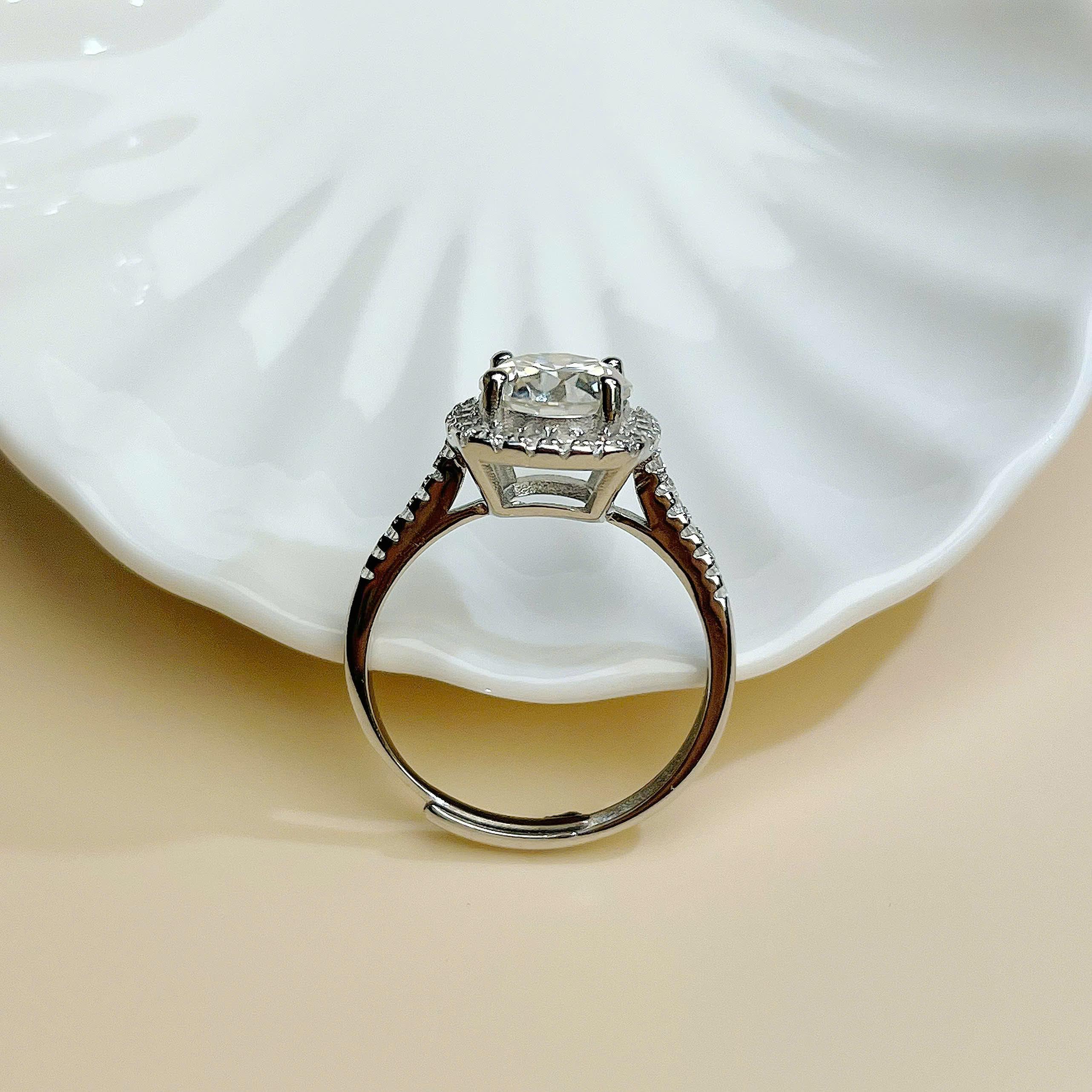 Square Design Simple Women’s Ring