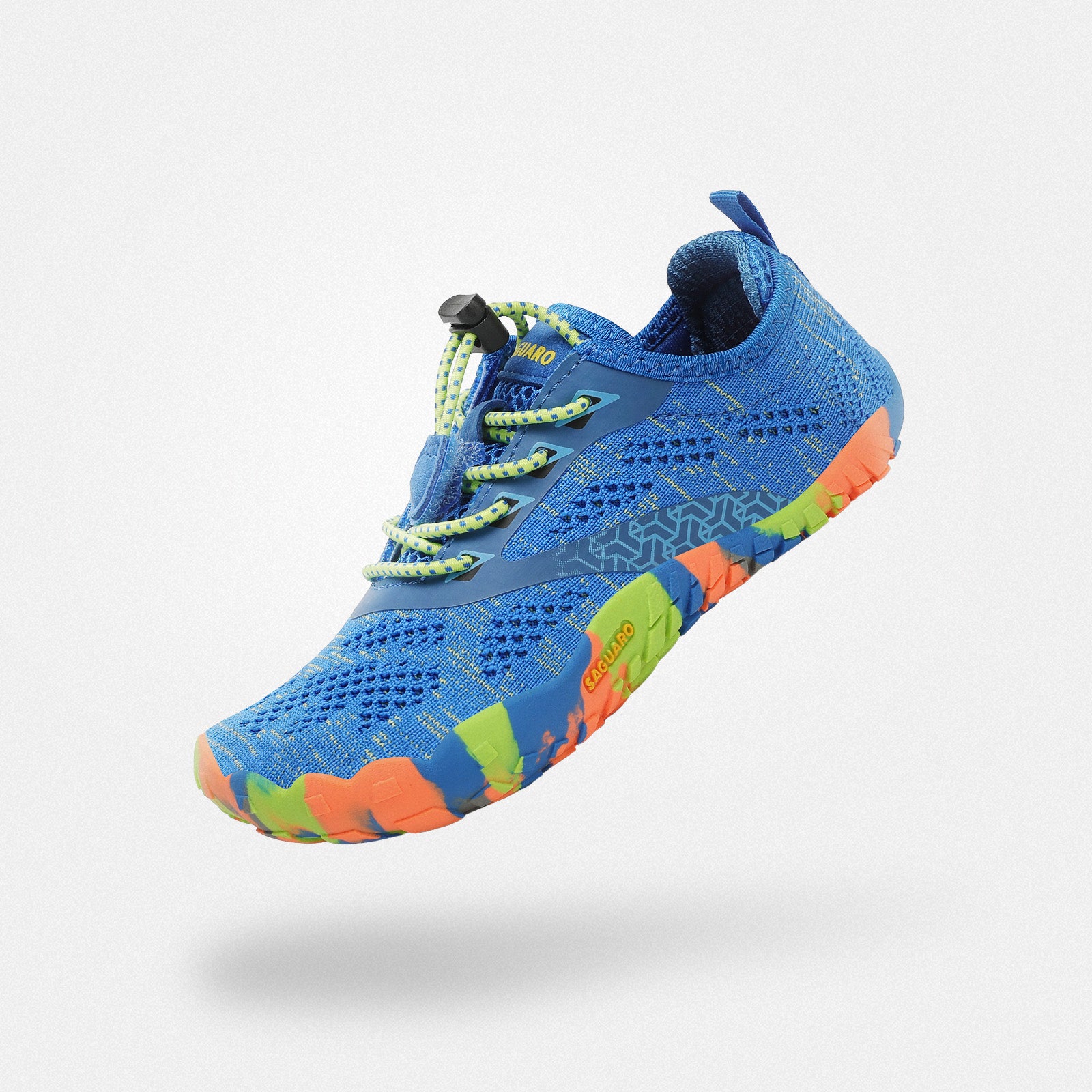 ライフスタイルシューズ レースレスなミニマルなシルエットが新しい、adidas Originalsの