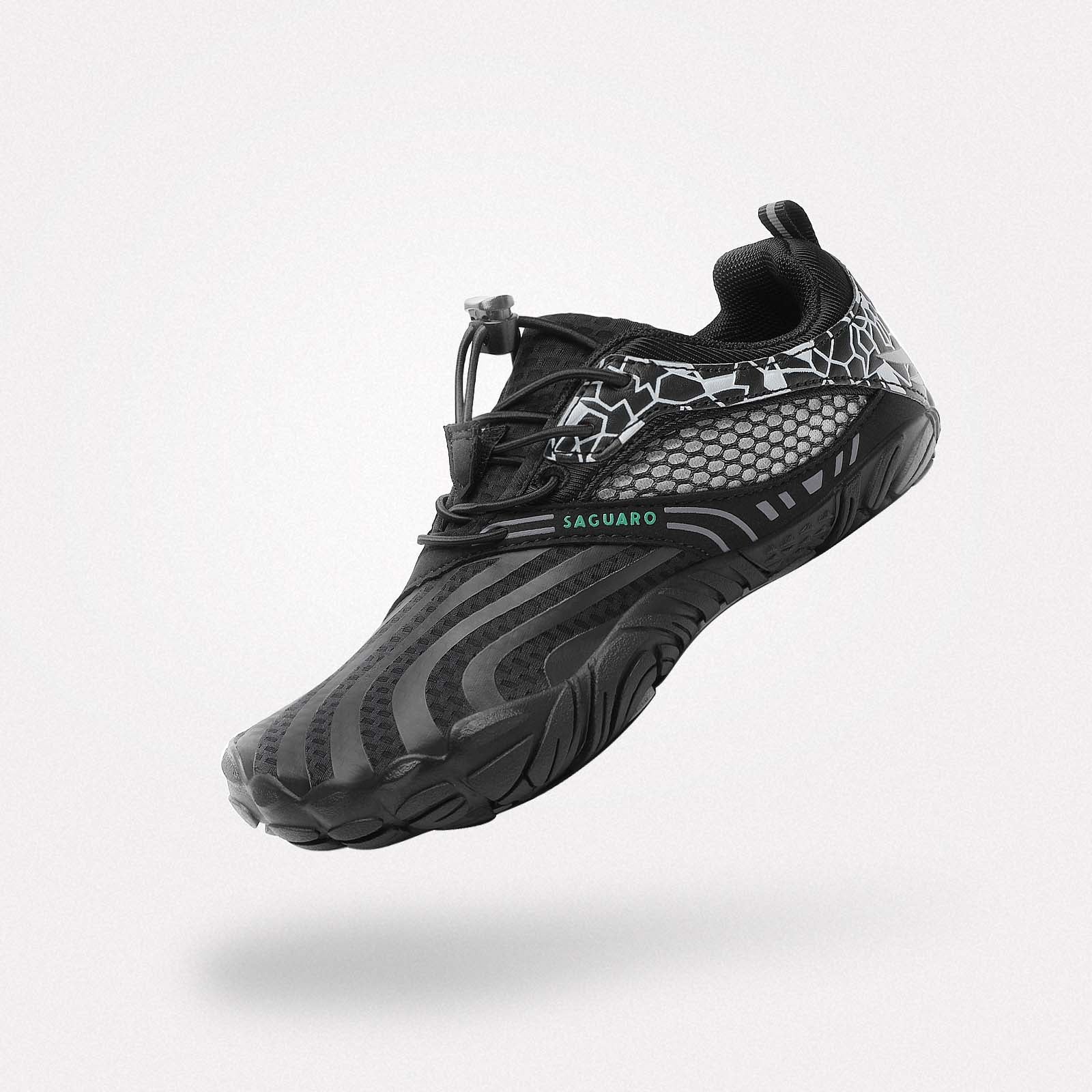 バイタリティⅠ キッズ ベアフットシューズ（ブラック）。汚れに強く毎日履ける、お子様の活発な遊びを支える丈夫な靴。