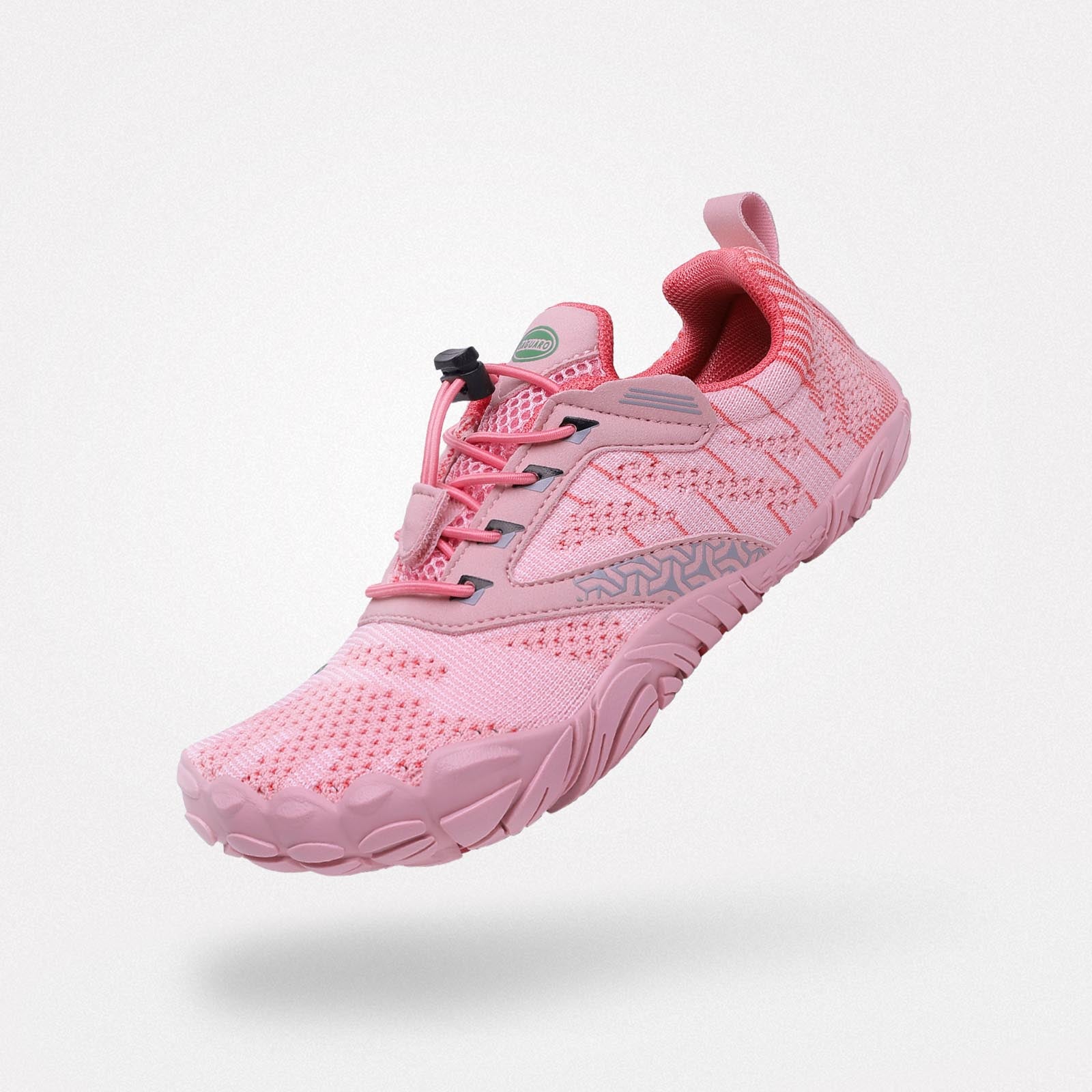 フリーⅠ キッズ ベアフットシューズ（ピンク）。女の子に人気の可愛いピンク色、公園で元気に遊べる幅広で快適な子供靴。