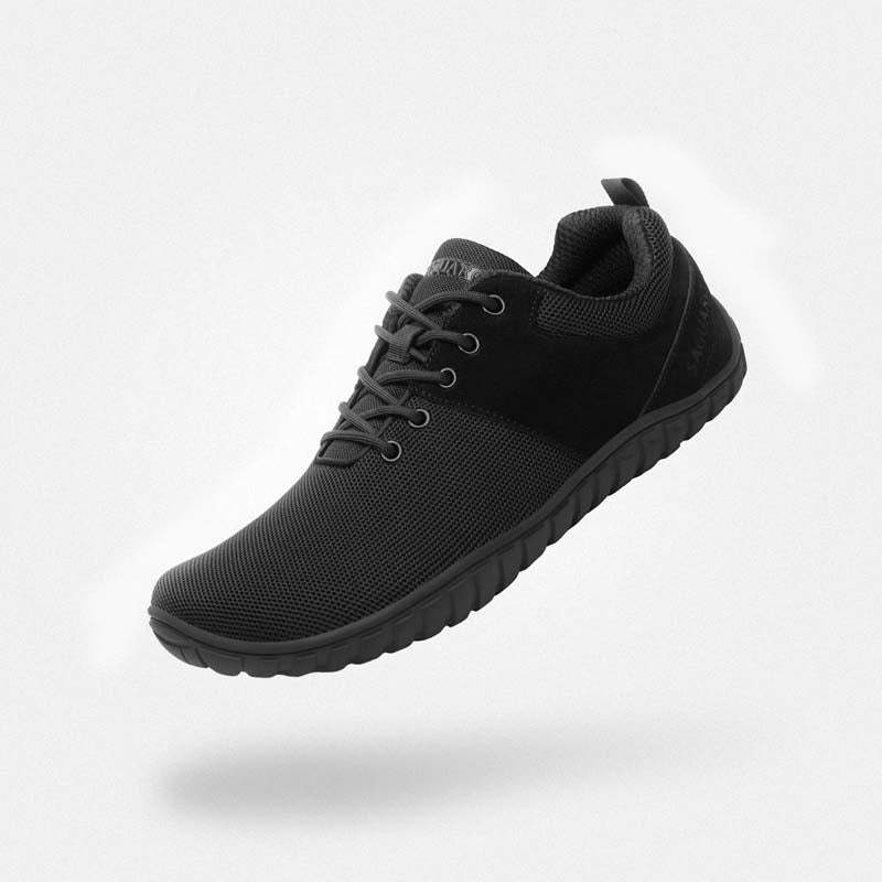 ウィッシュⅠ ユニセックス カジュアル 靴（ブラック）。シンプルで何にでも合わせやすい黒、幅広設計で一日中歩いても疲れない。