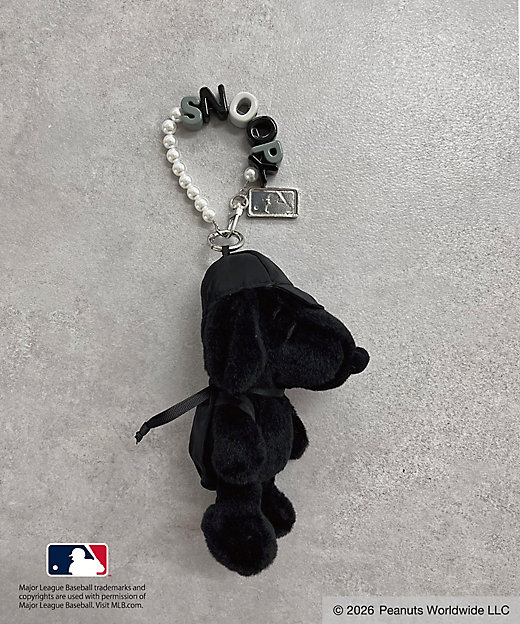 【Pre-order｜Aug】Snoopy in Ginza 2026 - MIIA MLB×PEANUTS Charm Pouch