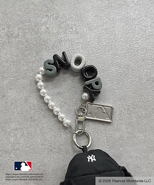 【Pre-order｜Aug】Snoopy in Ginza 2026 - MIIA MLB×PEANUTS Charm Pouch