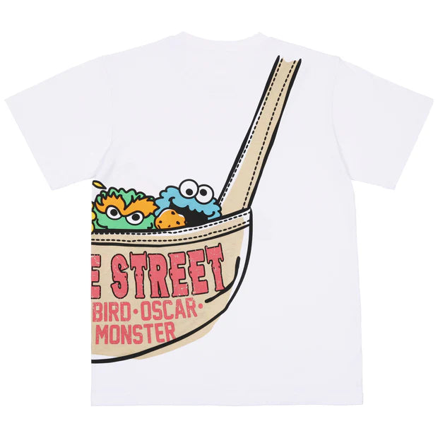 USJ 芝麻街 成人Tshirt（斜揹袋款式）