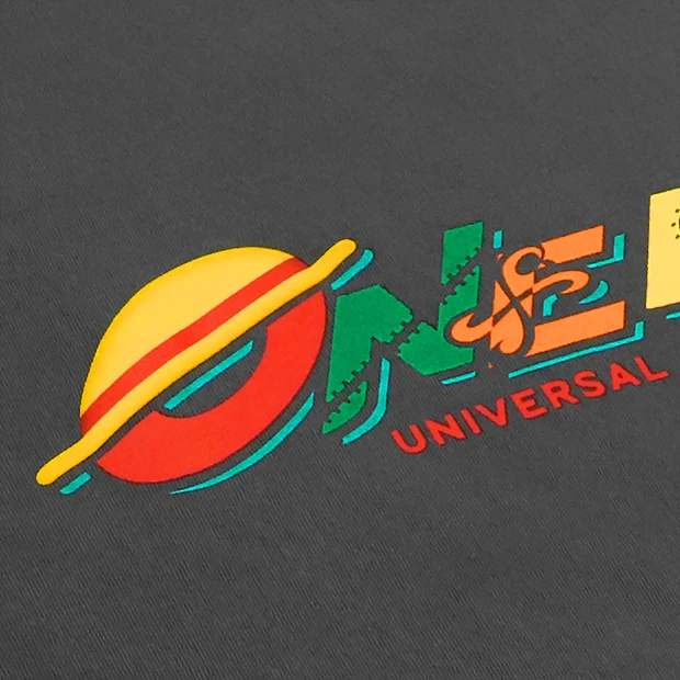 USJ ONE PIECE Premier Summer 2026 - Wide-fit Logo T-shirt