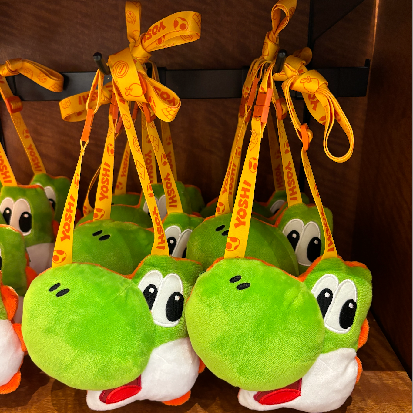 USJ 任天堂世界 Yoshi 掛頸散銀包證件套