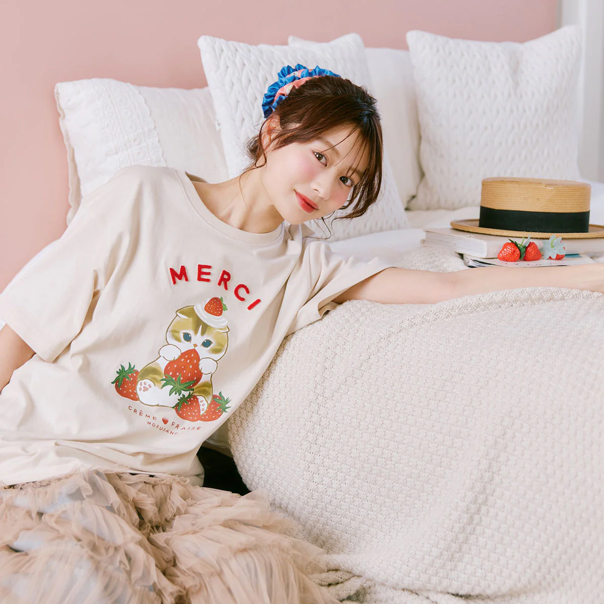 【訂貨】Mofusand MERCI STRAWBERRY 草莓系列 Tshirt (杏色)