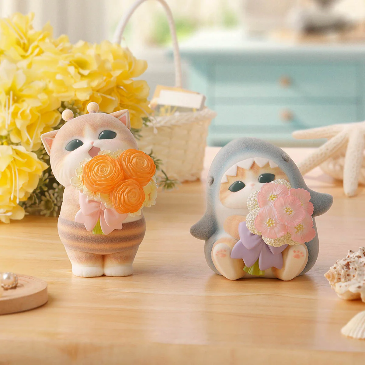 【訂貨】Mofusand mofamofy 毛絨公仔擺設 鯊魚貓 蜜蜂貓