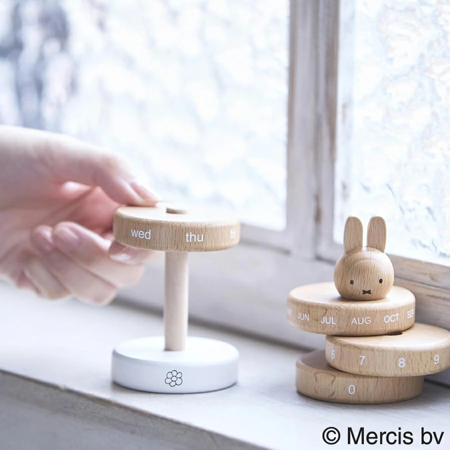 Miffy Wooden Perpetual Calendar Desk Calendar (Cylindrical)