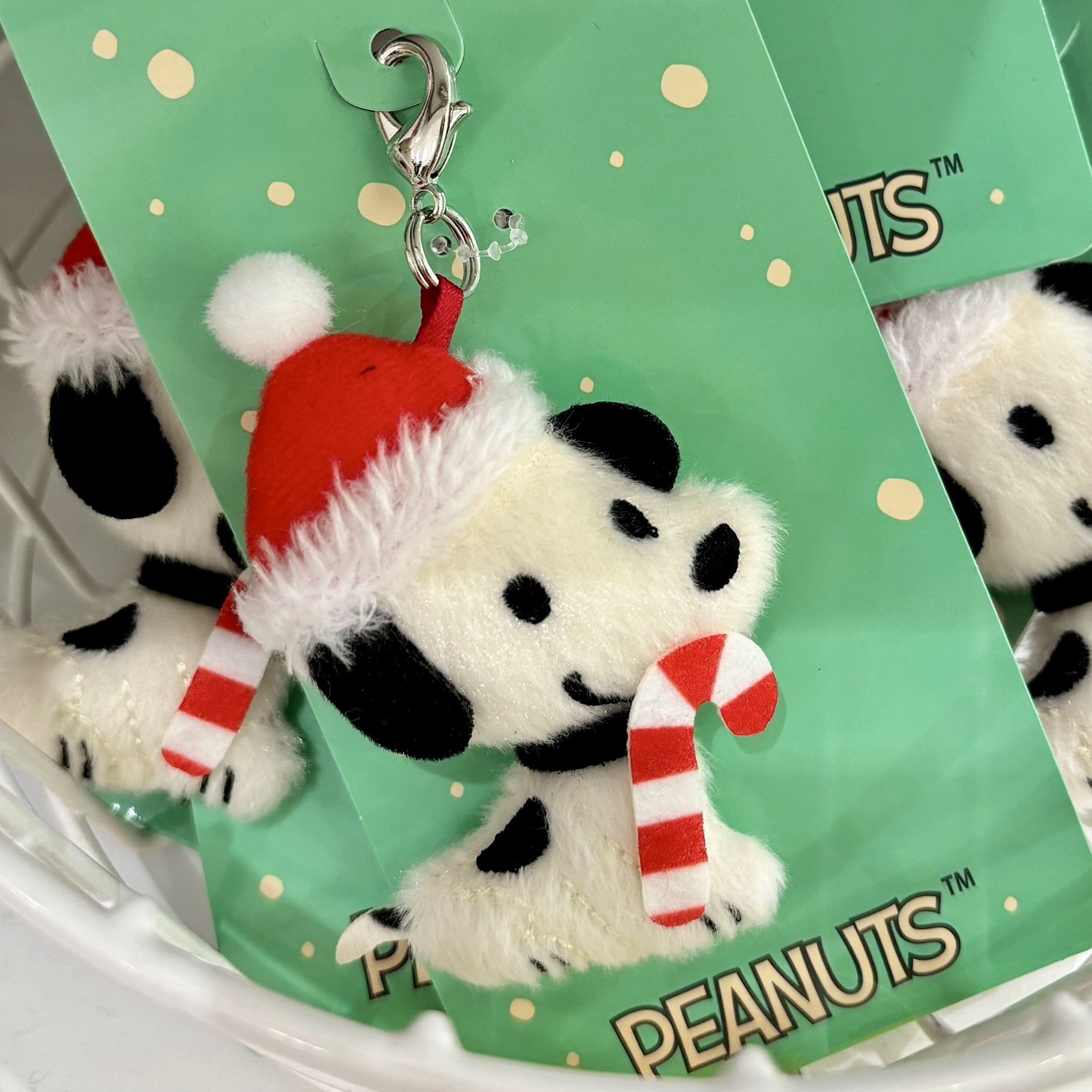 【訂貨】Peanuts Snoopy 聖誕限定公仔襟章（兩款可選）