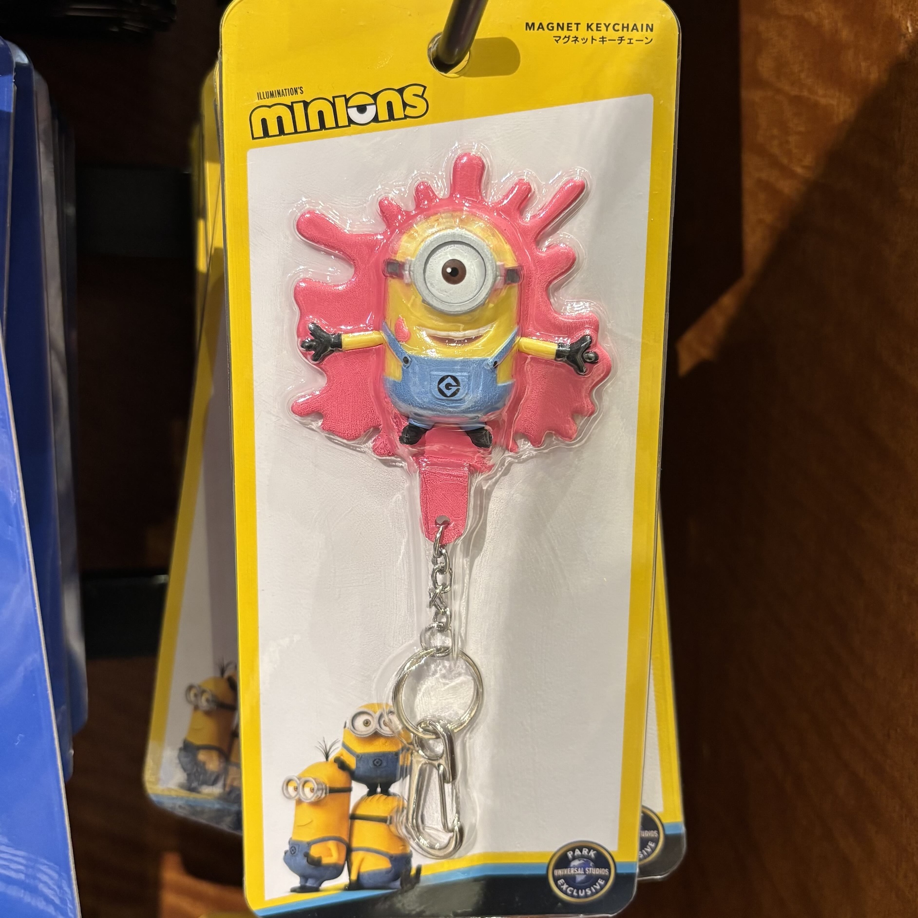 【訂貨】USJ Minions 迷你兵團 小小兵 磁鐵鑰匙扣（噴漆背景）