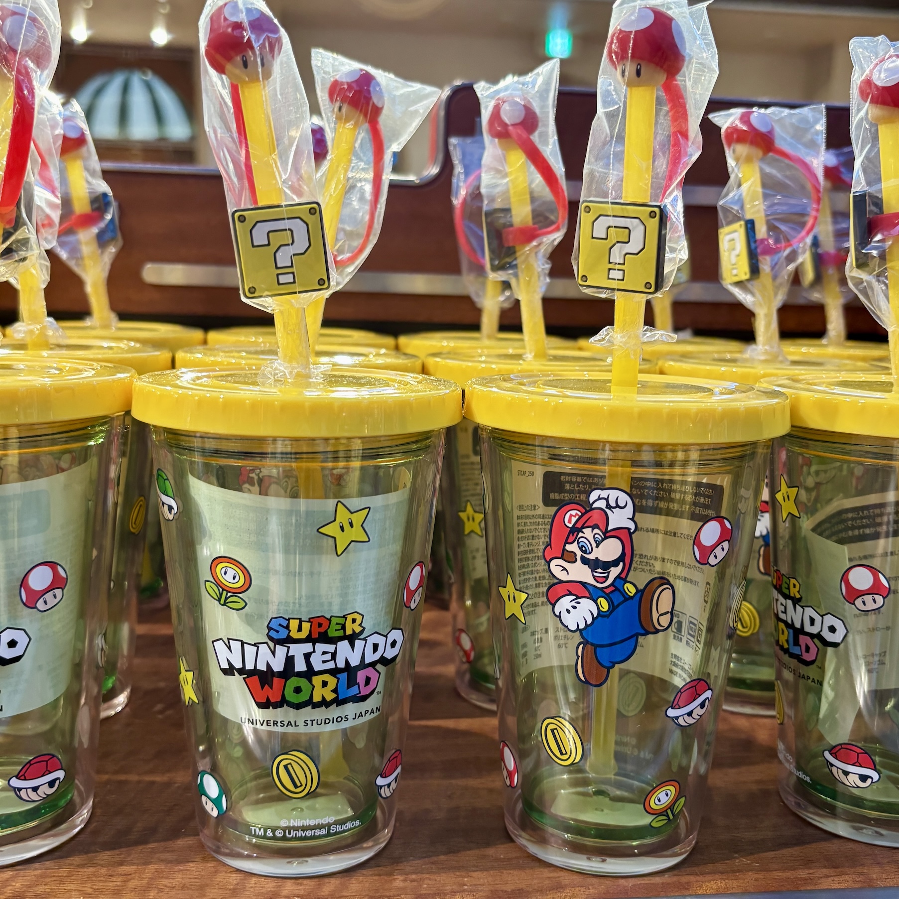 【訂貨】USJ 任天堂世界 Mario 塑膠飲品杯 冷飲杯 連飲管