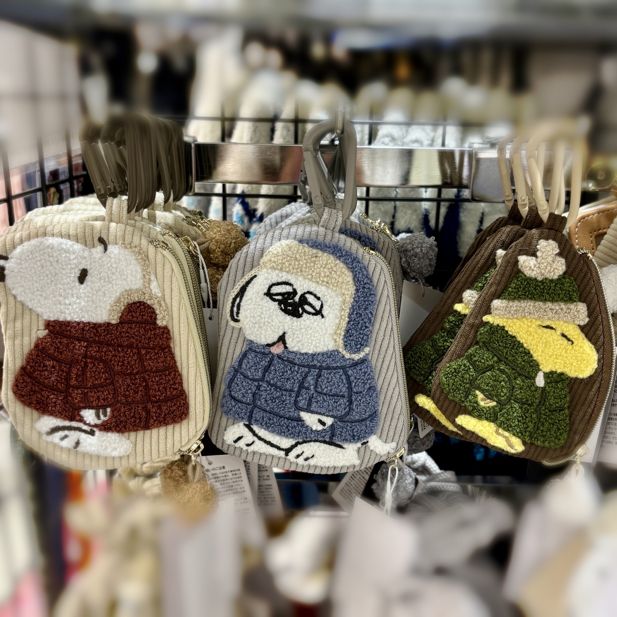 【訂貨】Snoopy 史努比 秋冬羽絨服系列 - 小收納袋 連登山扣