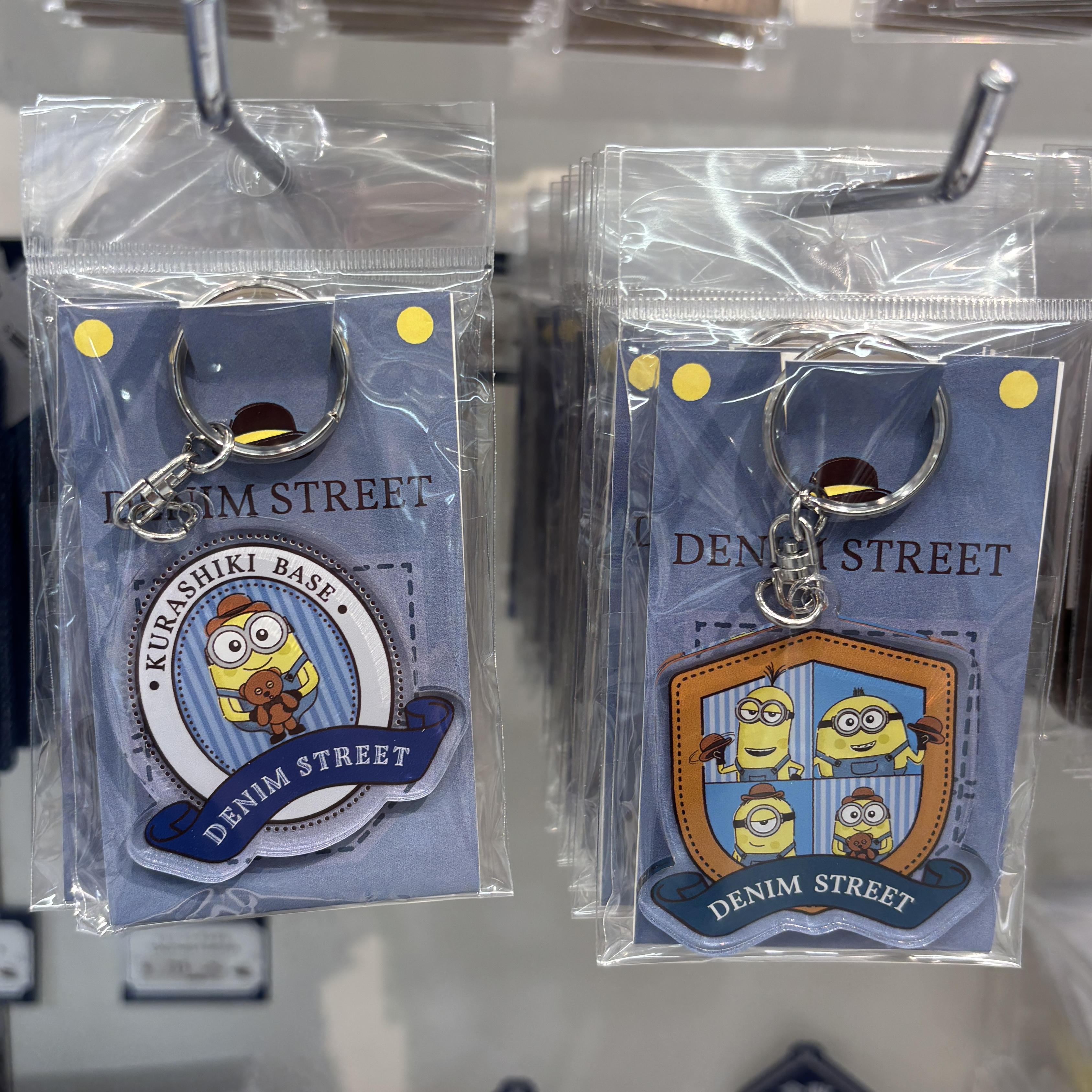 【訂貨】MINIONS in DENIM STREET 亞加力鑰匙扣