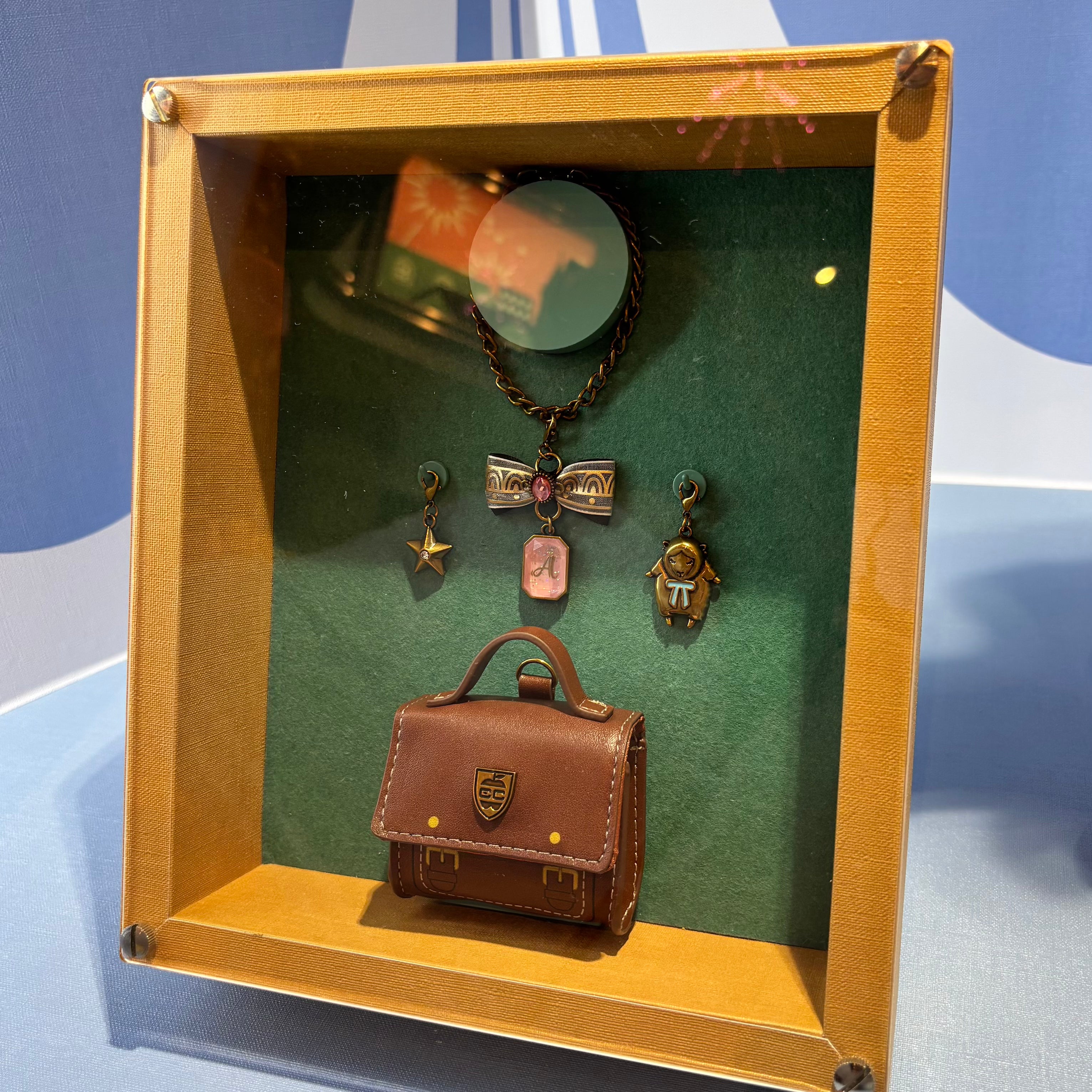 USJ SPYXFAMILY 2025 手鍊連吊墜 安妮亞書包型首飾袋 套裝