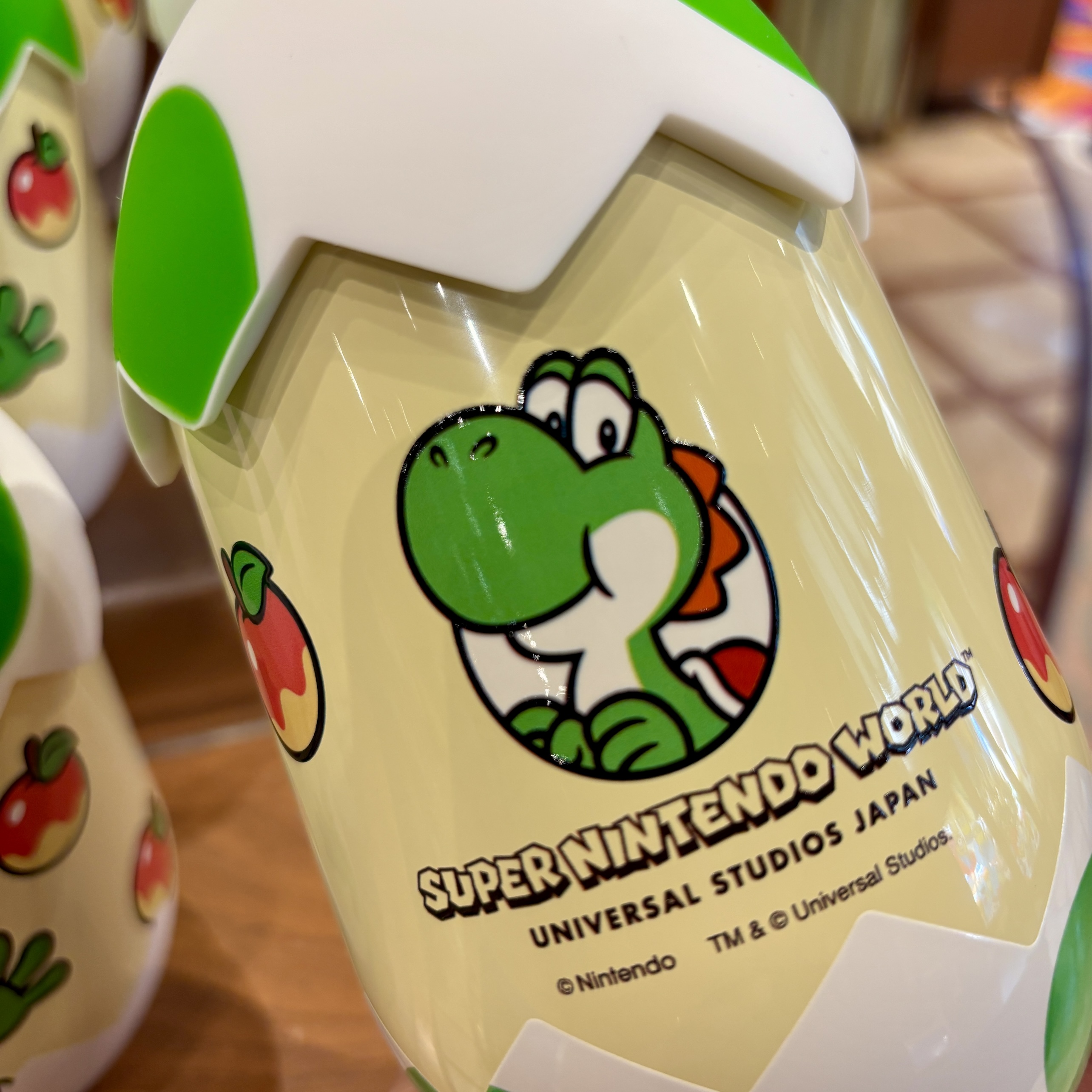 【訂貨】USJ Yoshi 有蓋不鏽鋼杯