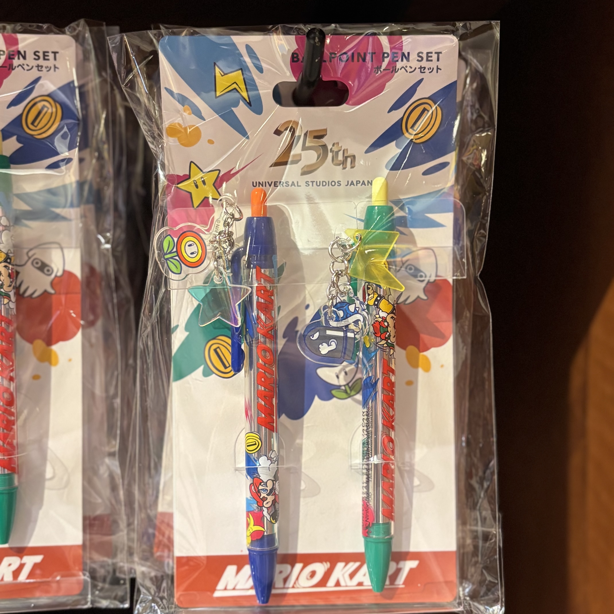 【訂貨】USJ 25th Discover U 週年紀念系列 - 任天堂 Mario & 庫巴 原子筆連小吊飾