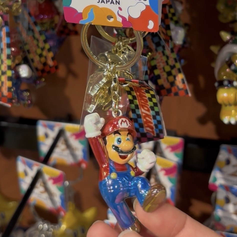 【訂貨】USJ 25th Discover U 週年紀念系列 - 任天堂 Mario & 庫巴 幻彩色鑰匙扣