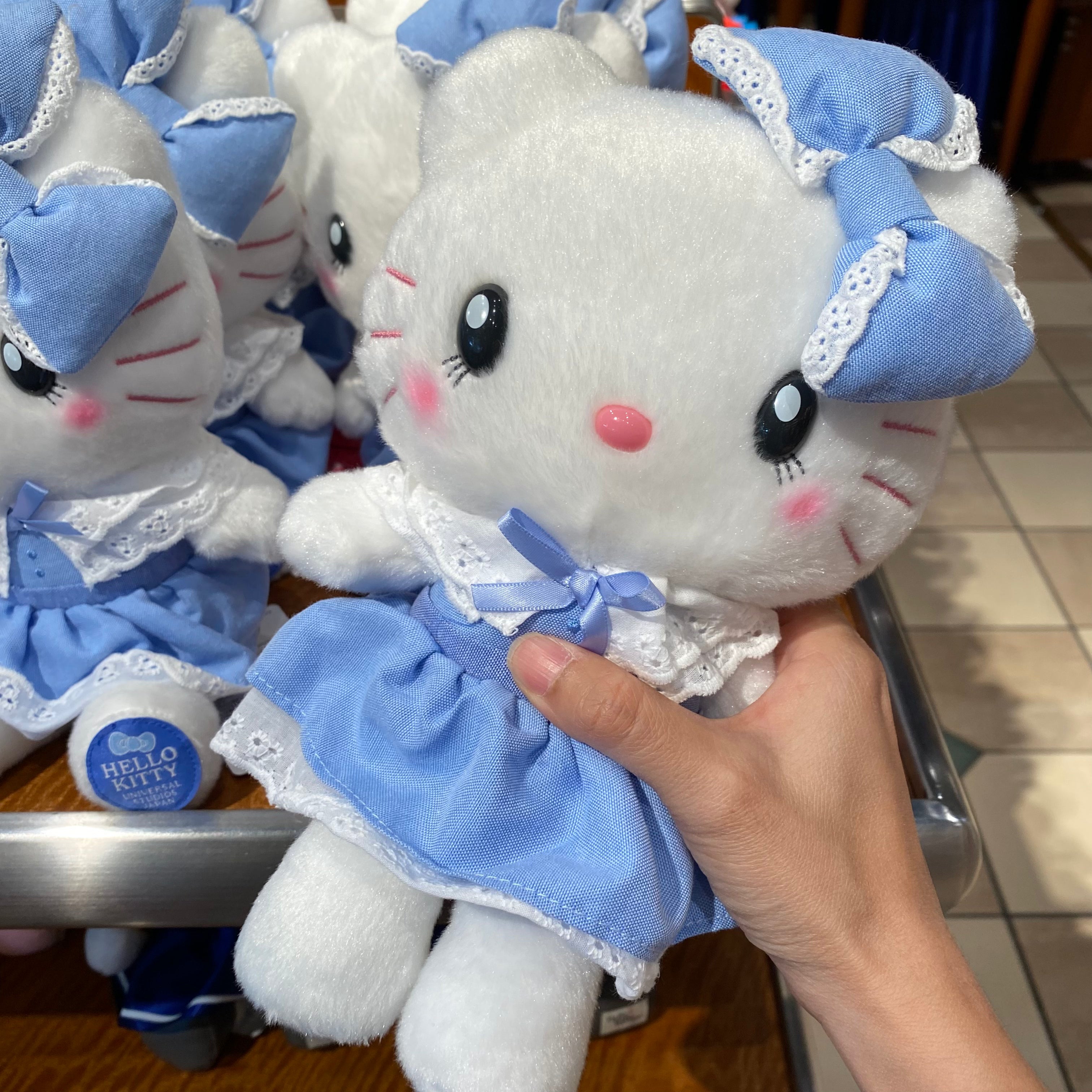 【訂貨】USJ Hello Kitty & Tiny Chum 公仔 (藍蝴蝶)