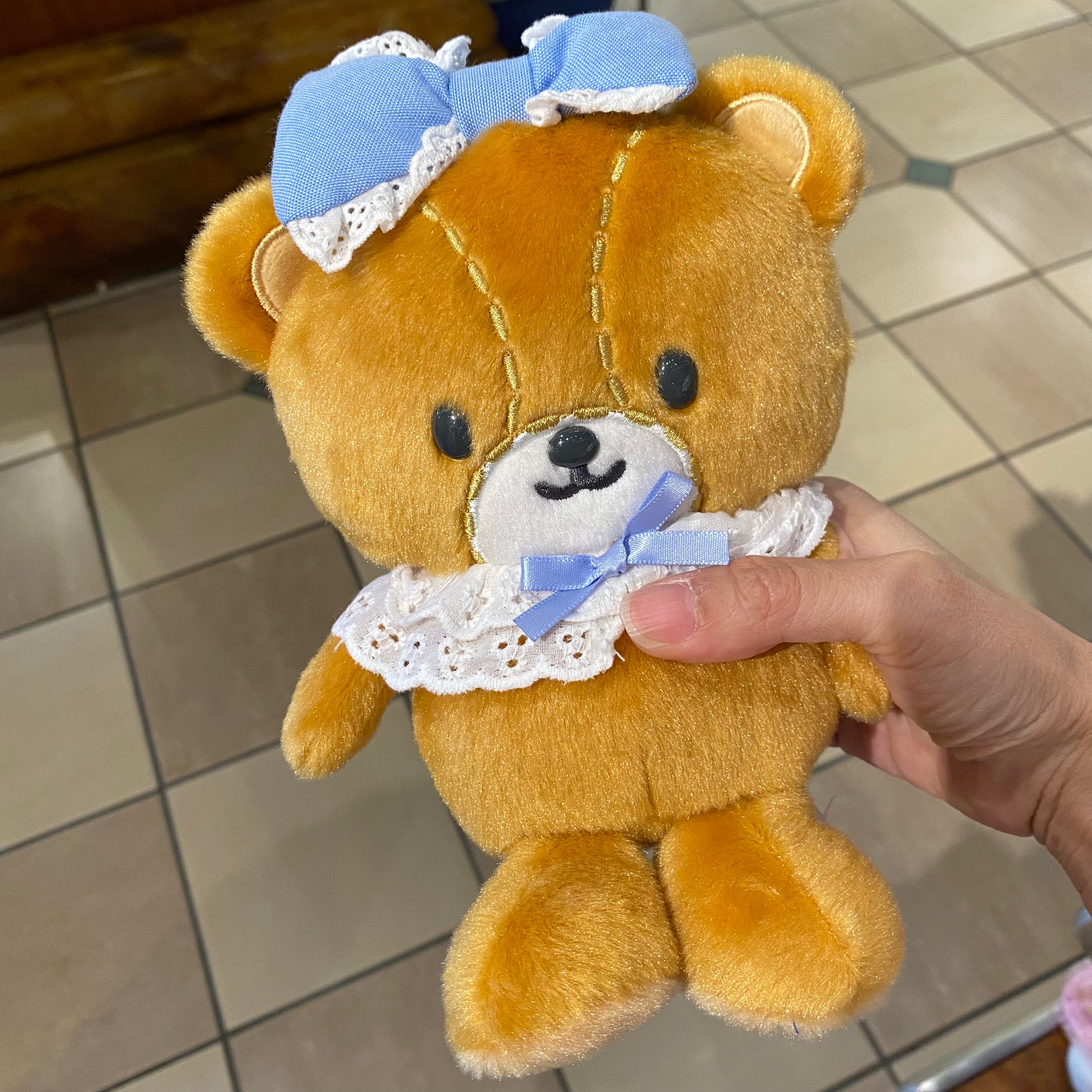 【訂貨】USJ Hello Kitty & Tiny Chum 公仔 (藍蝴蝶)